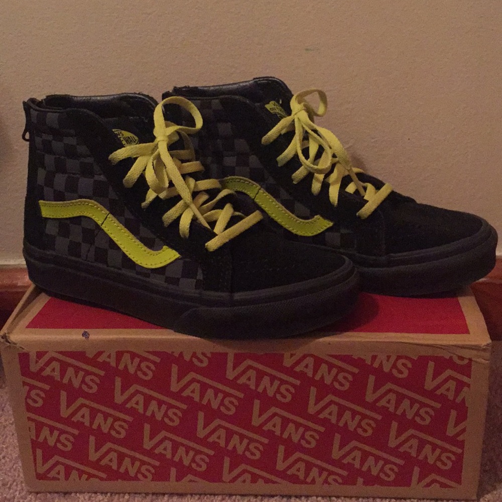 Little boys SK8 high Vans